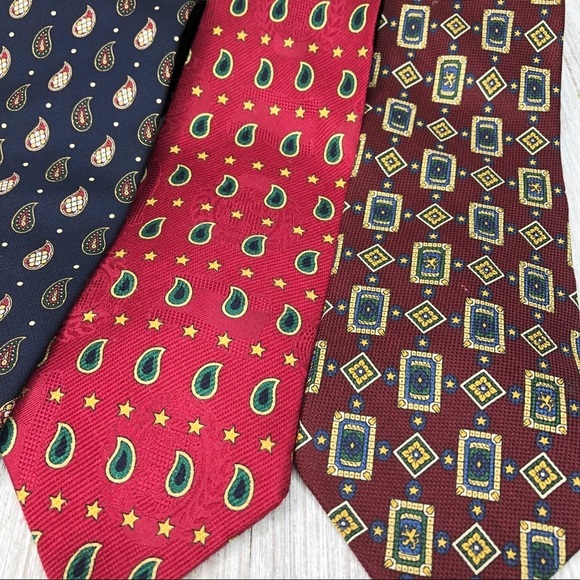Tommy Hilfiger Italian Silk Tie Bundle of 3 - Picture 5 of 13
